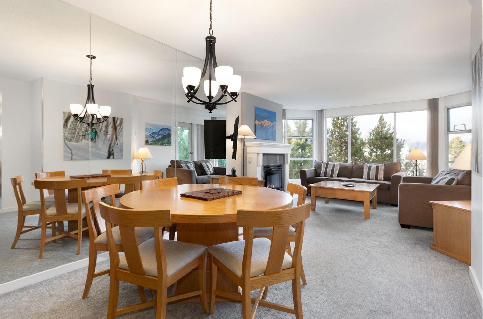 The Woodrun Lodge By Whiski Jack Whistler Buitenkant foto